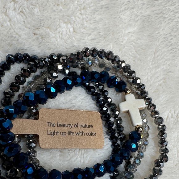 Set of 5 Beaded Bracelets Black & Silver Iridescent & Blue w/White Cross Charm - Picture 12 of 12